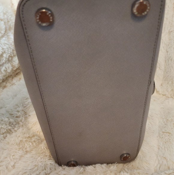 SOLD - Picture 3 of 5